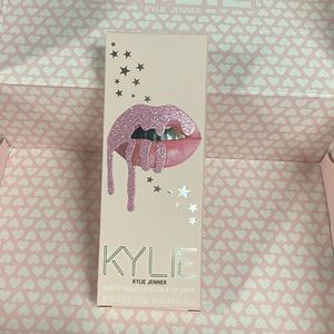 Kylie Cosmetics Twenty Lip Kit